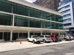 EDIFICIO EN RENTA O VENTA SECTOR AMAZONAS 1800 M2