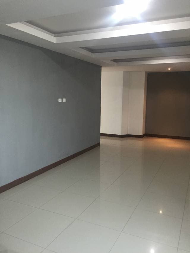 ESPECTACULAR SUITE, EN EL MEJOR SECTOR DE MANTA, EDIFICIO EXCLUSICO, ANTISISMICO!!! — foto 5