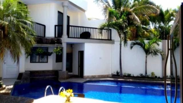 SUITES Y  HABITACIONES AMOBLADAS MANTA — foto 10