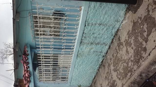 URGENTE POR VIAJE VENDO VILLA — foto 2