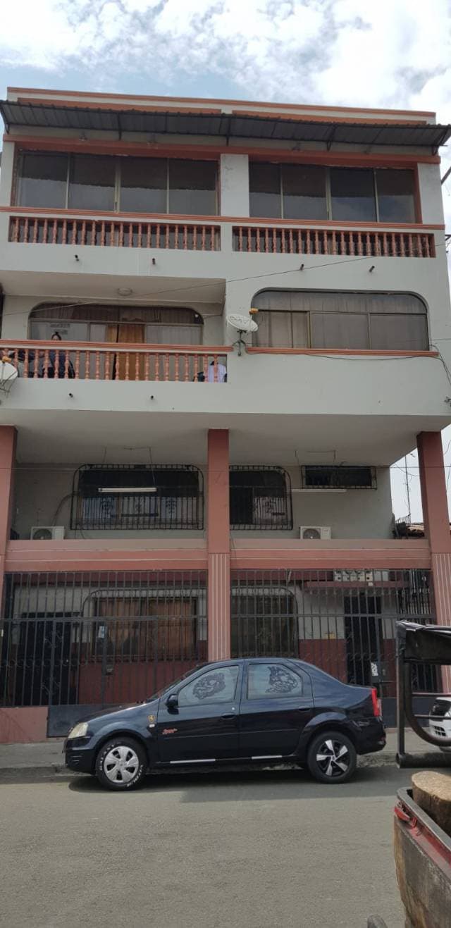 VENDO CONDOMINIO — foto 2