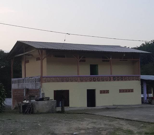 CASA DE VENTA EN MANABI CON AMPLIA PROYECCION DE NEGOCIO — foto 2