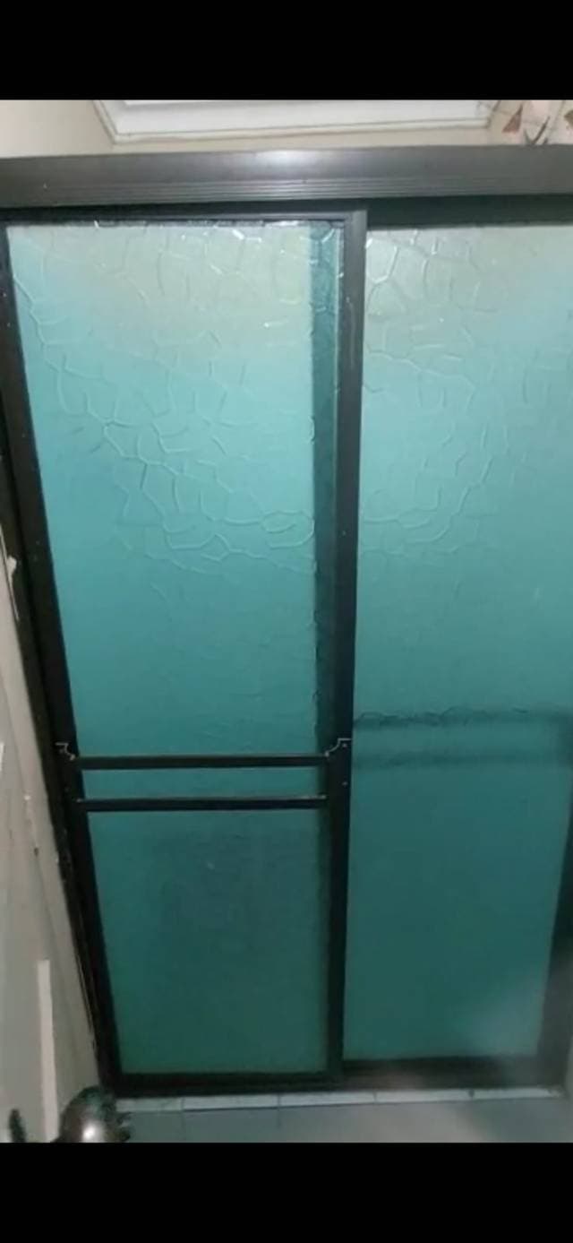 VENDO  HERMOSA CASA  RENTERA DE 3 PLANTAS — foto 7
