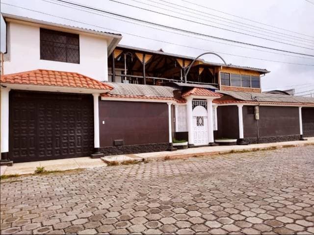 AHORA CON MEJOR PRECIO $340 000 INVIERTE Y GENERA CASA PARA NEGOCIO