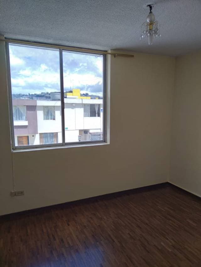 Arriendo casa con 3 habitaciones — foto 6