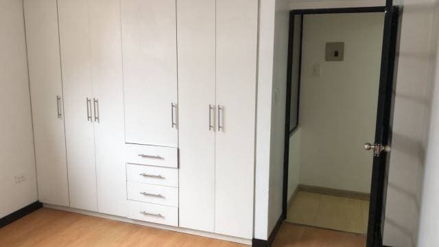 Arriendo Suit bonita — foto 2