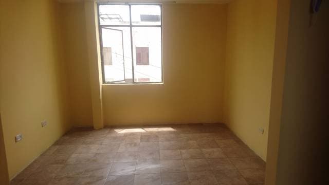 Bonito departamento cerca Quicentro Sur — foto 2