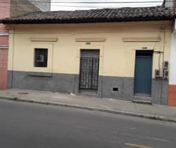 VENDO CASA TOLA ALTA HERMOSA VISTA AL PANECILLO