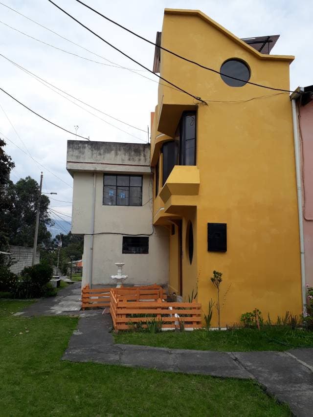 Casa de venta en Quito, Rumiñahui, sector San Rafael — foto 5