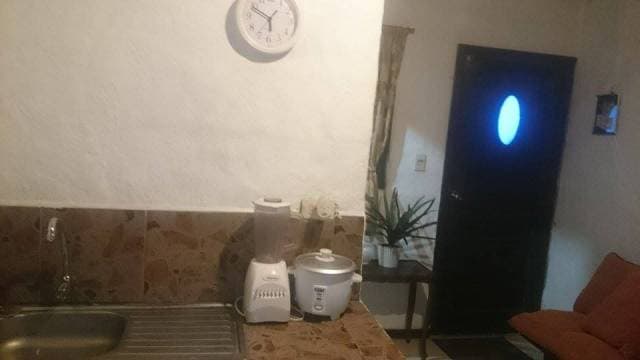 Rento/Arriendo Apartamento tipo mini suite amoblada, totalmente independiente — foto 7
