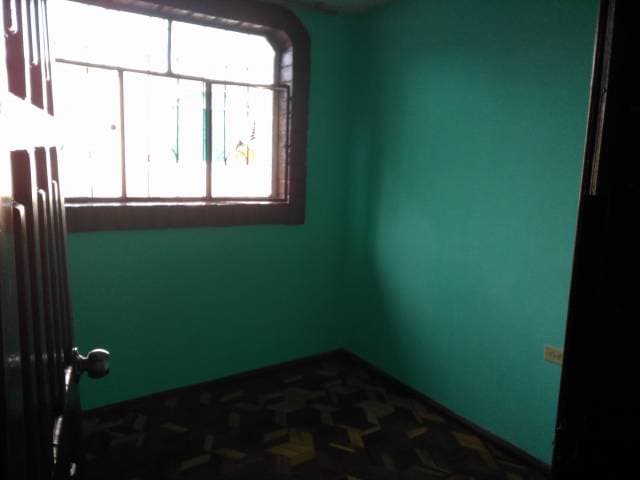 ARRIENDO BONITO DEPARTAMENTO — foto 4