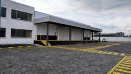 Bodega de arriendo sector Guamani a pocos metros de la Av. Maldonado