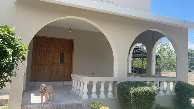 Hermosa casa con terreno de oportunidad — foto 2