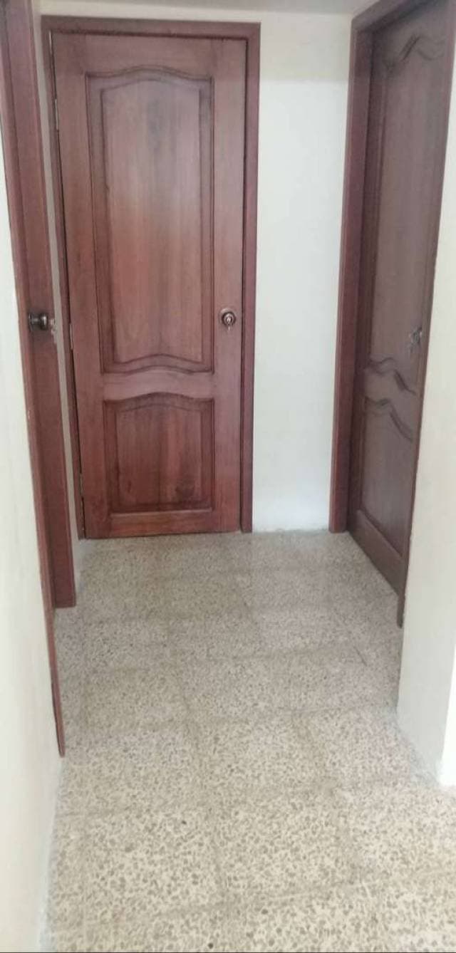 alquilo local comercial ,con vivienda — foto 3