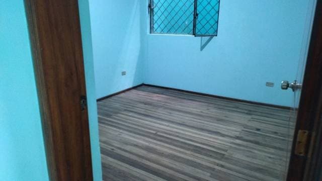 LINDO DEPARTAMENTO CERCA AL TERMINAL QUITUMBE — foto 3