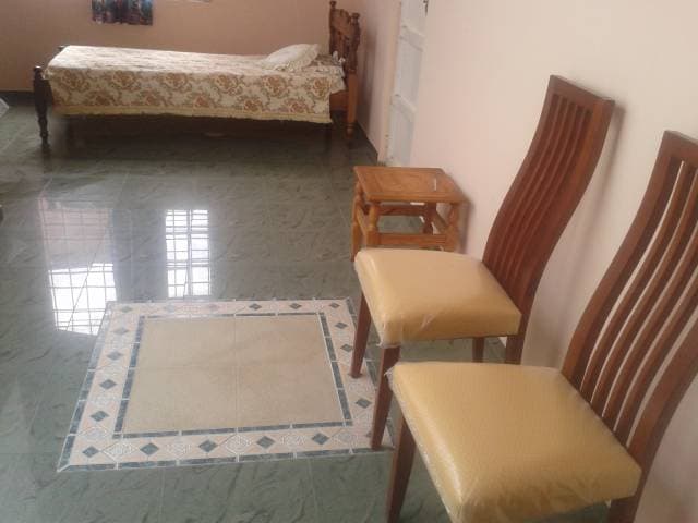 VENDO EN CALUMA CASA INDEPENDENTE ACABADOS DE PRIMERA — foto 6