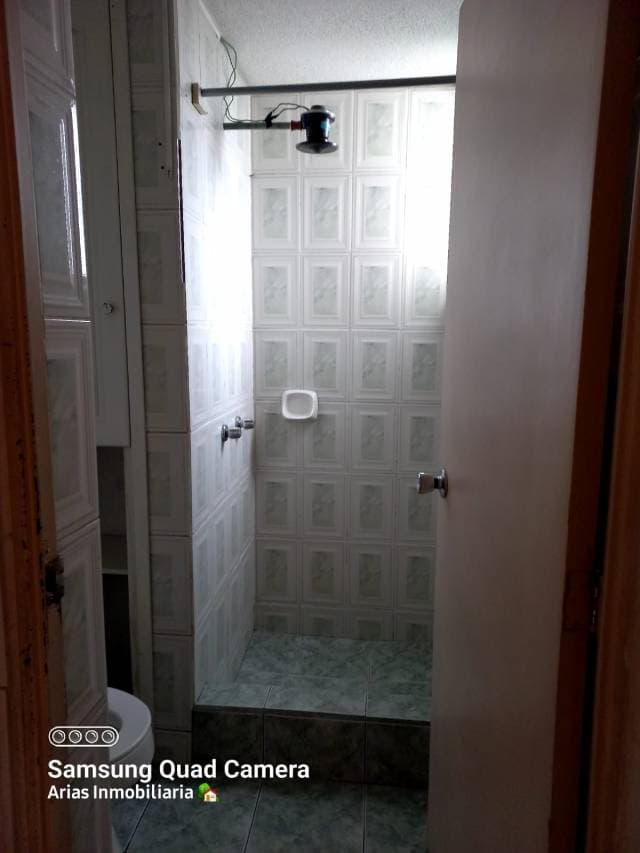 FLAMANTE DEPARTAMENTO, TODO SERVICIO — foto 2