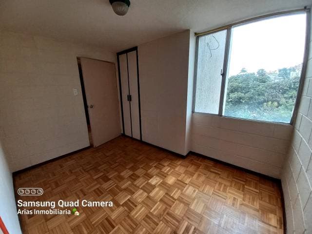 FLAMANTE DEPARTAMENTO, TODO SERVICIO — foto 4