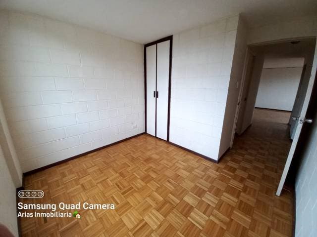 FLAMANTE DEPARTAMENTO, TODO SERVICIO — foto 5