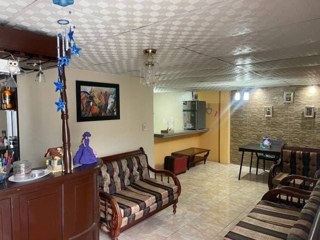 SE VENDE CASA — foto 8