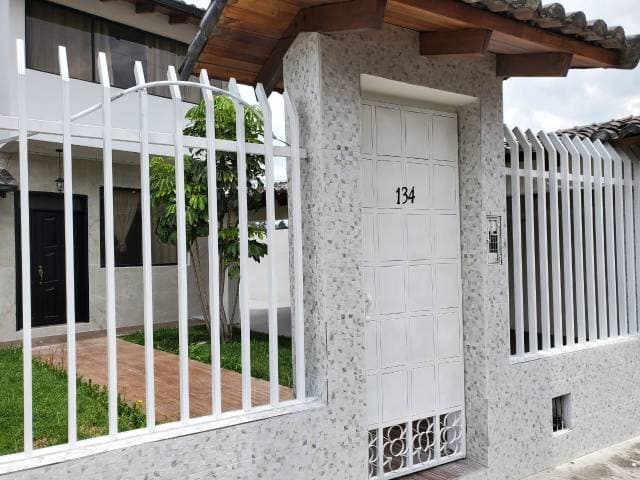 ARRIENDO CASA GRANDE SANGOLQUÍ — foto 5