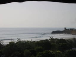 Vendo Terreno en Montañita Ecuador, buena vista del mar a 5 min caminando el mar.