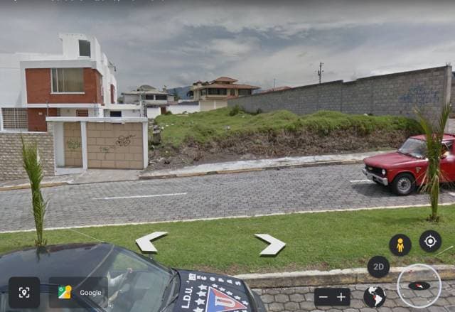 VENDO TERRENO COMERCIAL AV. CALDERON — foto 3