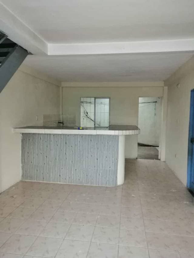 ALQUILO CASA EN LA PRIMERA ETAPA DE CIUDAD SANTIAGO — foto 2