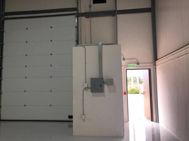 ALQUILER de BODEGA a ESTRENAR en  ALMAX 3, Vía a Samborondón Km 14.5 — foto 3