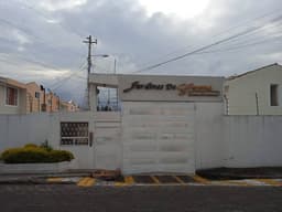 Casa de 2 plantas Sangolquí en Conjunto Cerrado