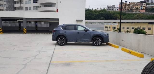 Alquiler de parqueo en Puerto Santa Ana — foto 3