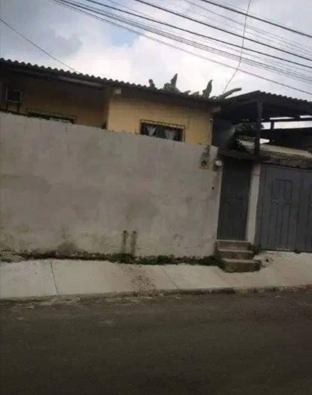 VENDO CASA UBICADA EN LA PROSPERINA — foto 2