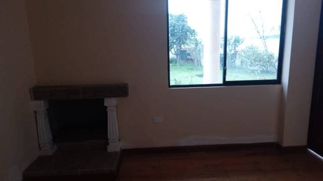 HERMOSA CASA CON AMPLIO TERRENO — foto 8