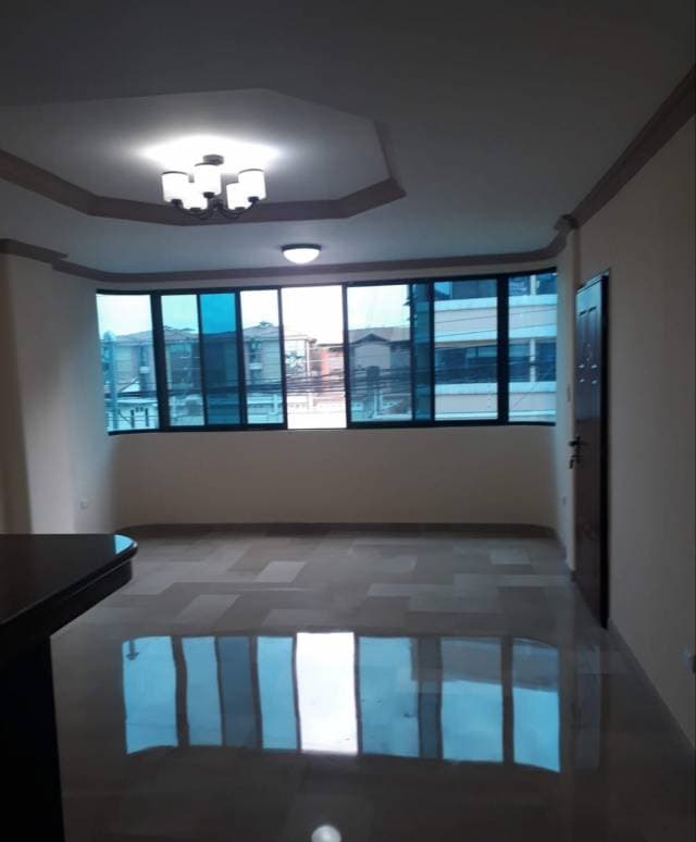 VENDO PROPIEDAD RENTERA EN KENNEDY NORTE — foto 3