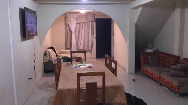 VENDO CASA DE DOS PLANTAS — foto 2