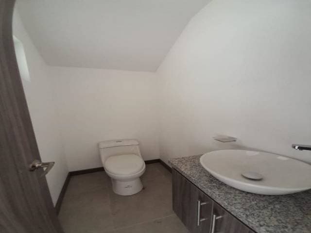 VIVIENDA VIP DE 2 PISOS MISICATA — foto 11