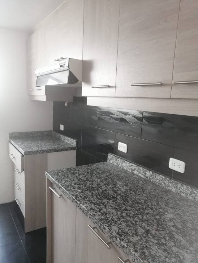 ARRIENDO DEPARTAMENTO — foto 2