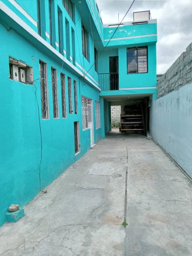 DE OPORTUNIDAD SE VENDE CASA RENTERA EN IBARRA — foto 6