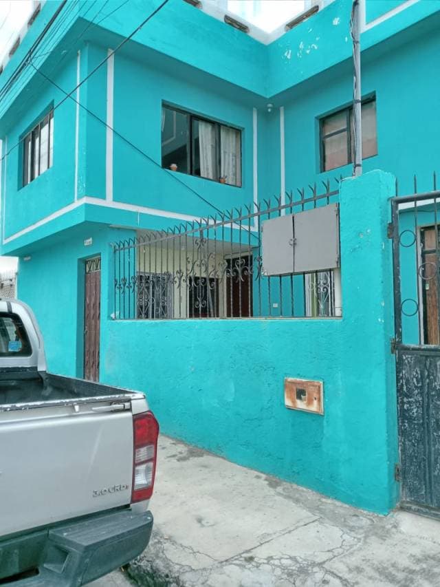 DE OPORTUNIDAD SE VENDE CASA RENTERA EN IBARRA — foto 8