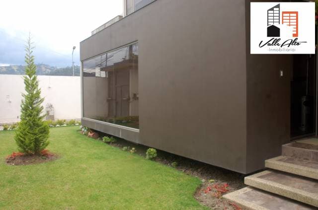 CASA UNICA DE LUJO EN CUENCA. — foto 2