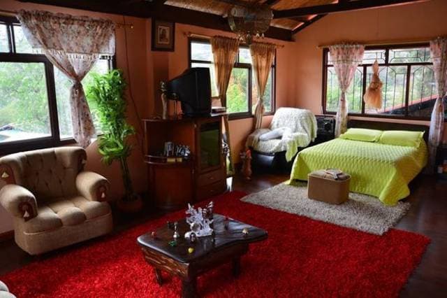Casa campestre en arriendo: Vilcabamba - Malacatos — foto 3