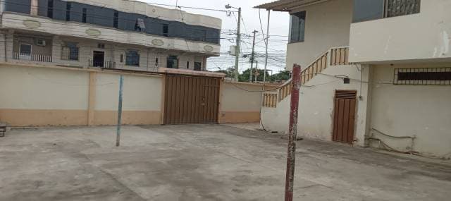 Casa esquinera en venta — foto 6