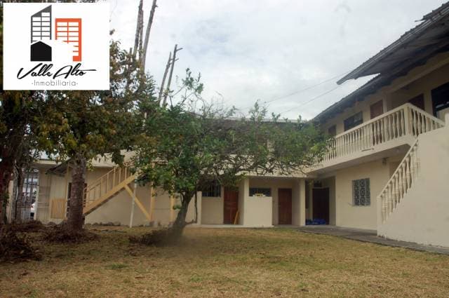 CASA RENTERA DE VARIOS DEPARTAMENTOS EN MACAS. — foto 10