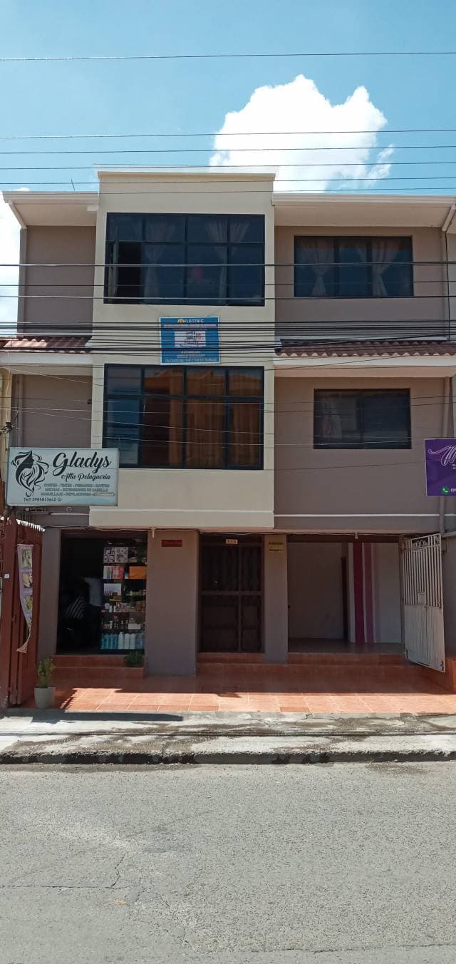 Vendo hermosa casa rentera de 3 plantas — foto 4