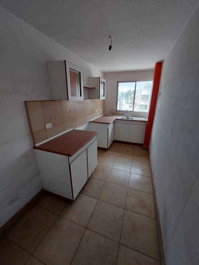 DEPARTAMENTO CERCANO A PLATAFORMA DEL SUR — foto 6