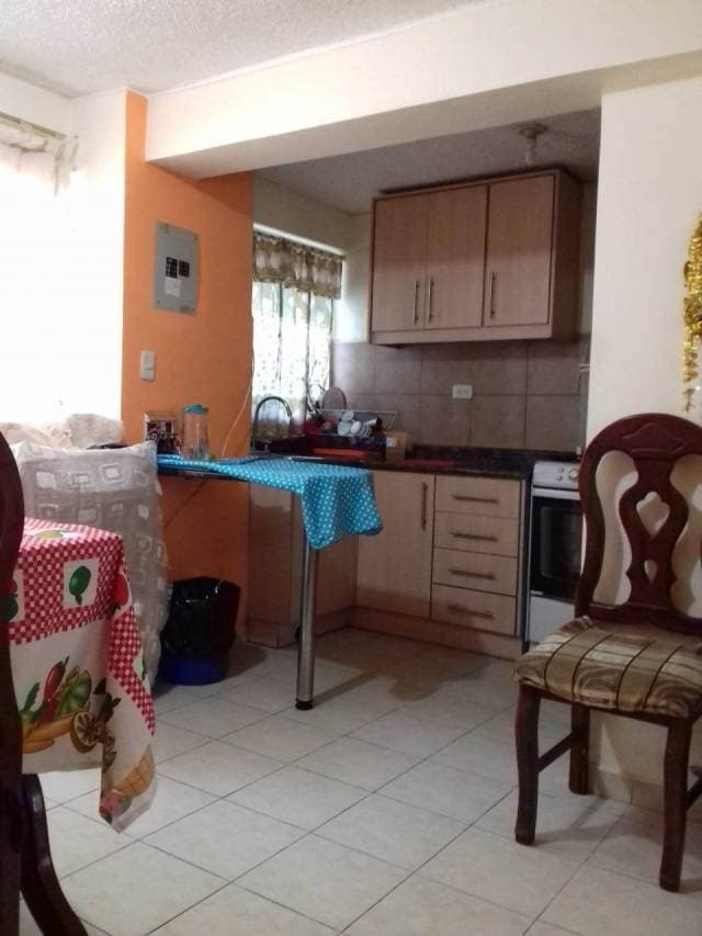 De OPORTUNIDAD Hermosa casa 3 dormitorios 3 pisos — foto 8