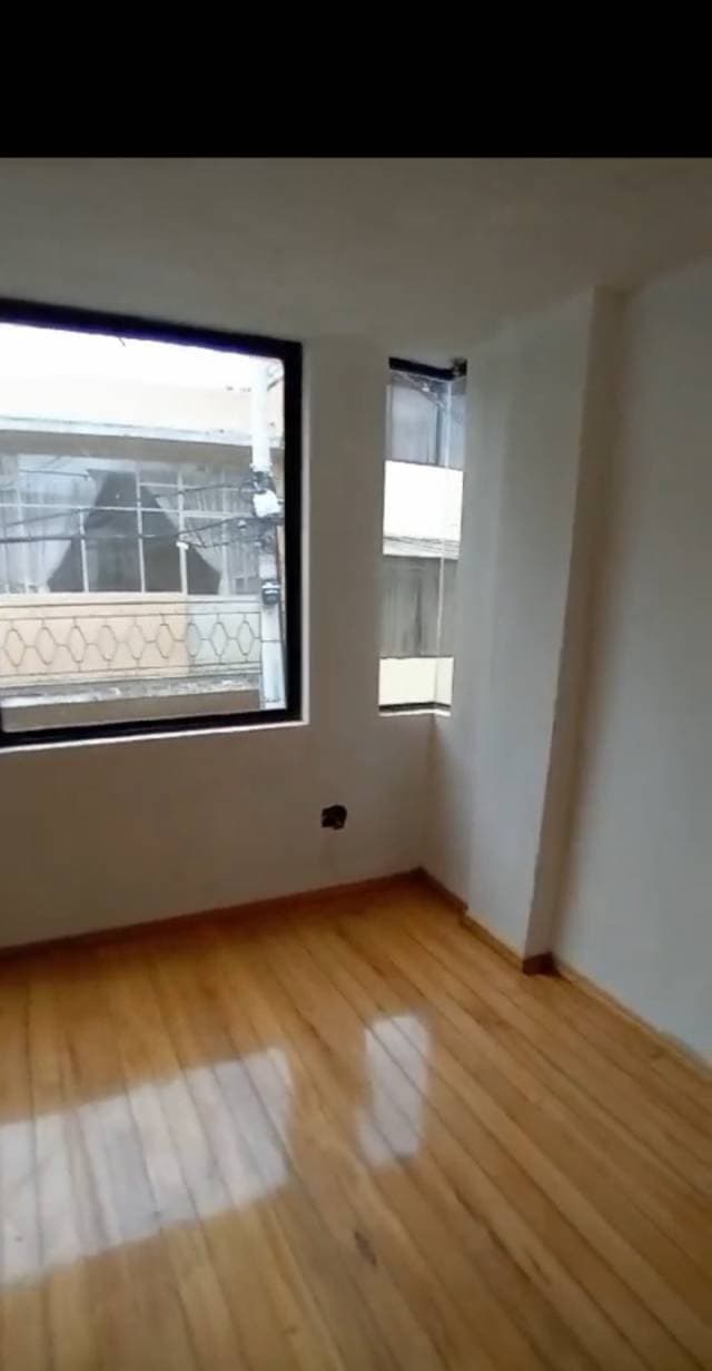 Se vende una casa con dos locales uno con departamento. — foto 3
