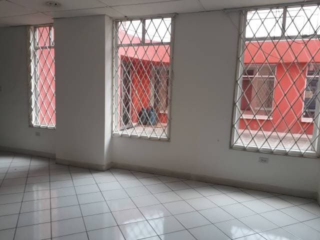 ARRIENDO LOCAL COMERCIAL — foto 6