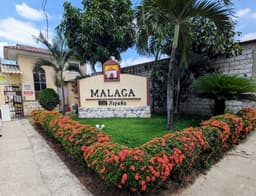 Venta de Casa Urbanizacion villa españa etapa Malaga
