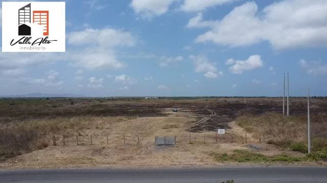 LOTES AMPLIOS VACACIONALES EN SANTA ELENA. — foto 1
